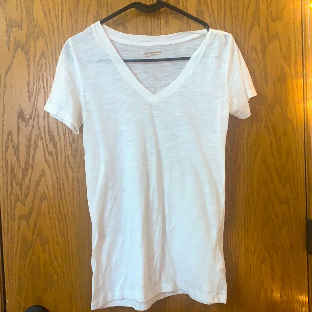 Arizona white tee